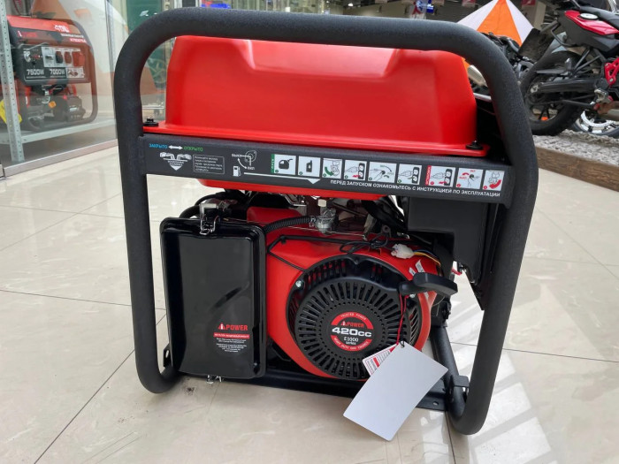 Бензиновый генератор A-iPower A7000EAX с электростартером, 6.5 кВт, 230В (20119) в зимнем шумозащитном кожухе 1200 с автозапуском